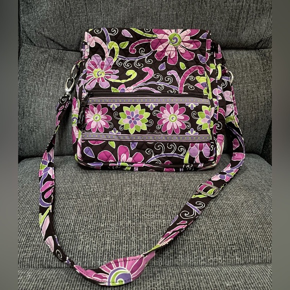 Vera Bradley Large Crossbody Bag - Picture 1 of 3